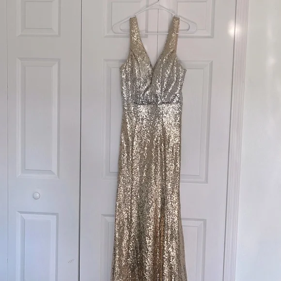 Crystal Doll | Dresses | Gold And Silver Sequin Trumpet Dress | Poshmark